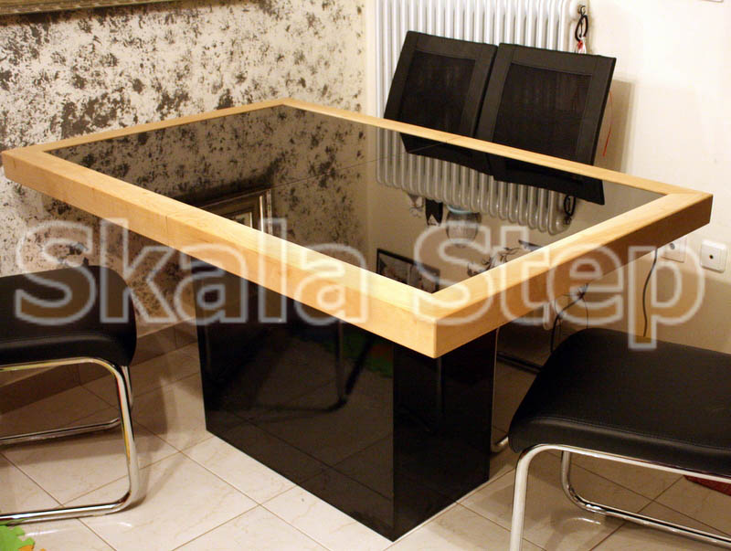 “My Home I” – ξύλινα τραπέζια από τη Skala Step